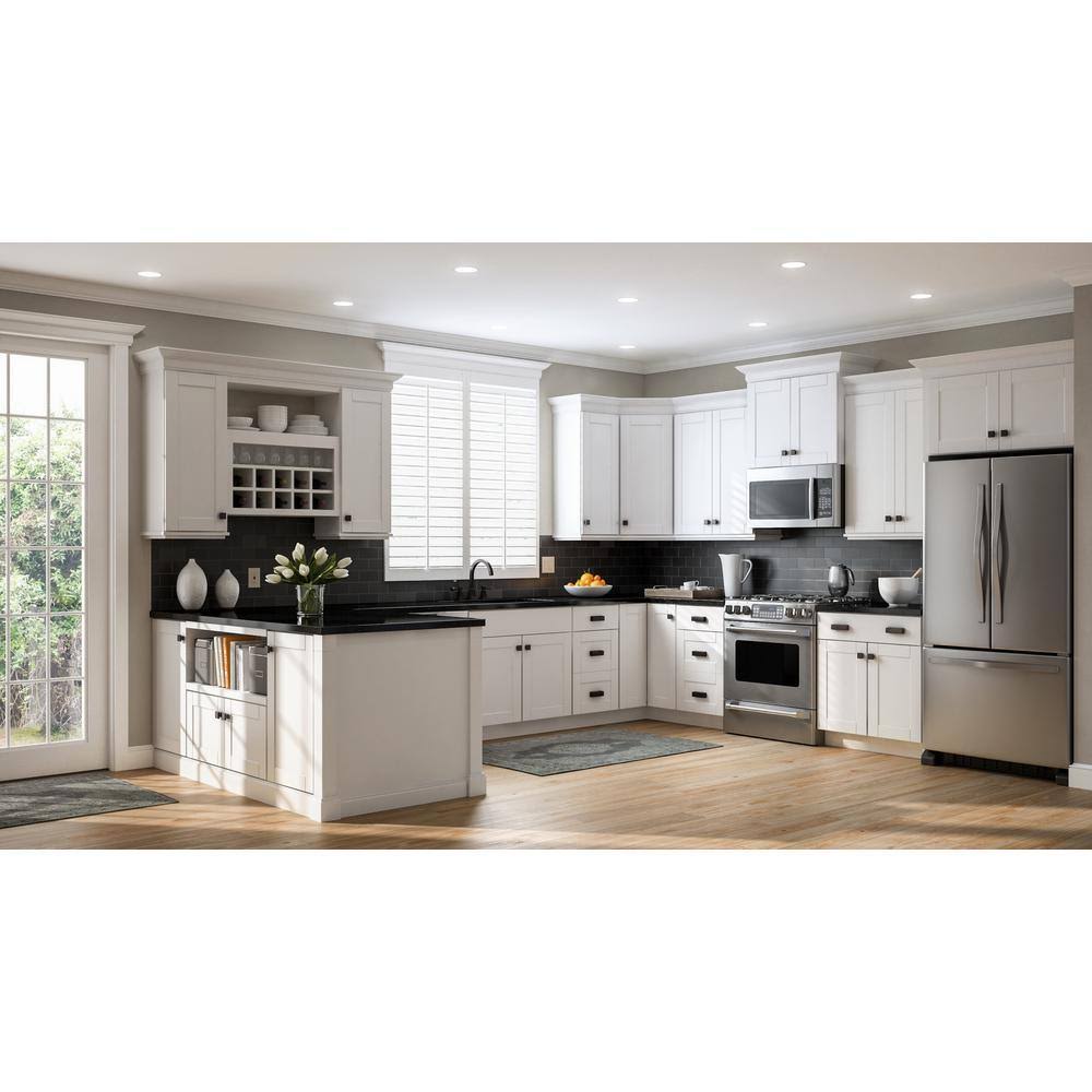 Bay Shaker Assembled 36x34.5x24 in. Farmhouse Apron Front Sink Base Kitchen Cabinet in Satin