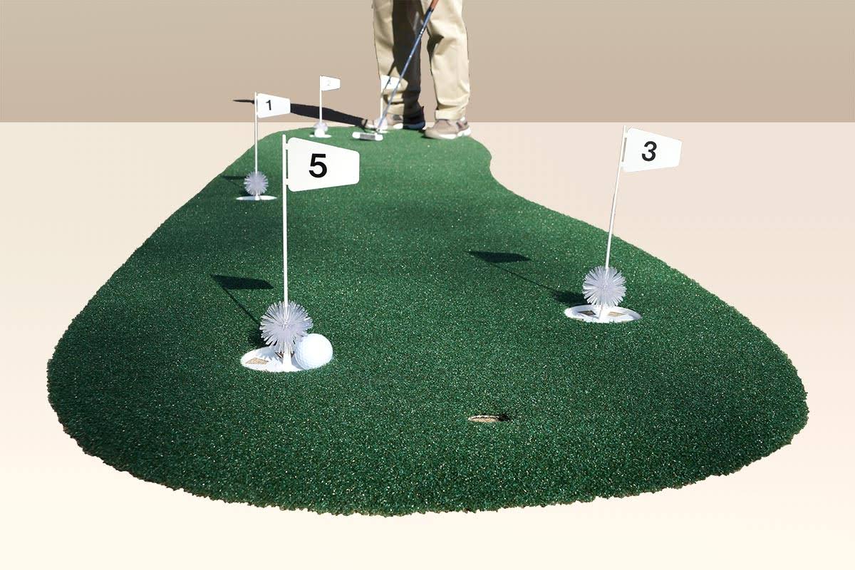 x 12 5 Hole Pro Indoor Putting Green Made from The World s Best Turf (Cup Type: Indoor Patio Starball